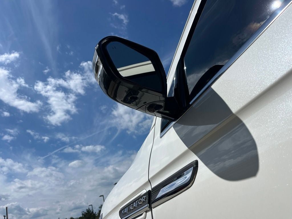 Certified 2023 Lincoln Navigator L Reserve AWD/4WD image 43