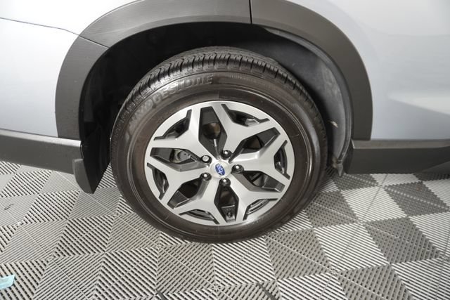 Certified 2024 Subaru Forester Premium AWD/4WD image 14