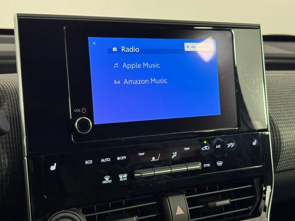 Used 2025 Subaru Solterra Premium w/ Premium Convenience Package image 30