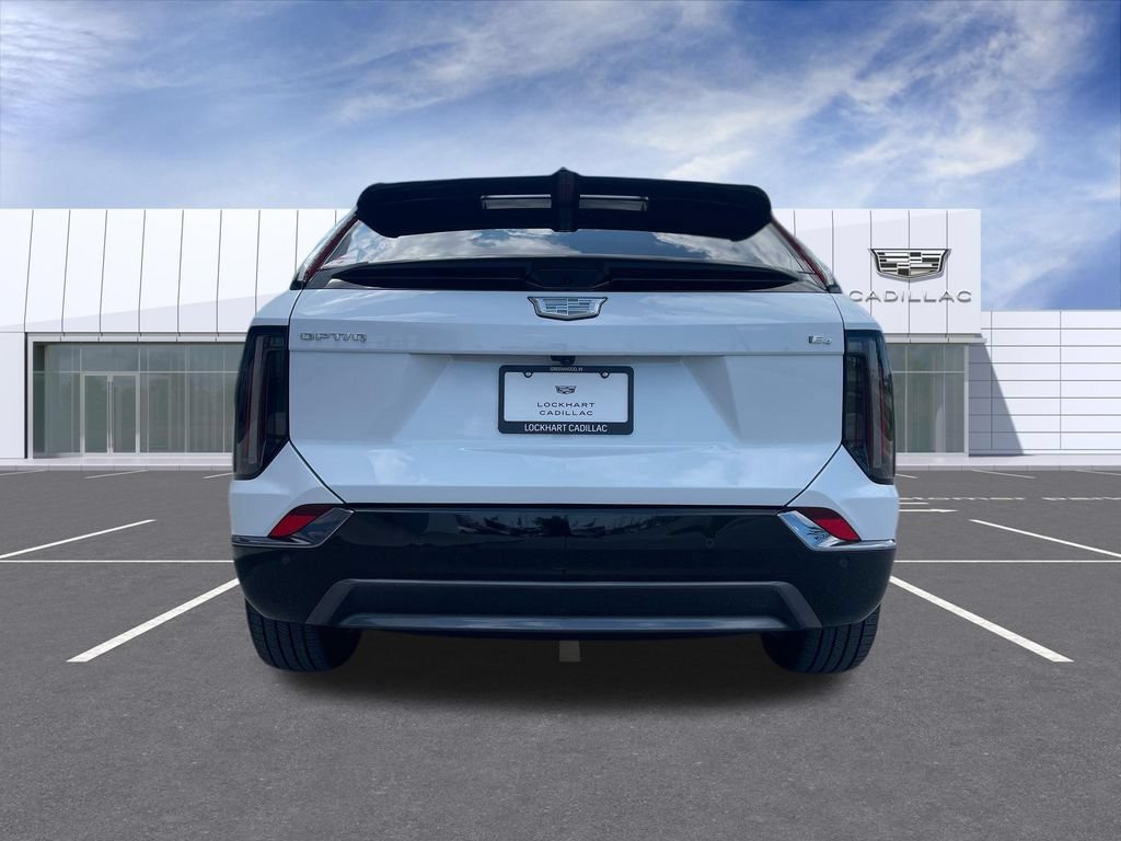 New 2027 Cadillac Optiq Sport w/ LPO, Floor Liner Package AWD/4WD image 7