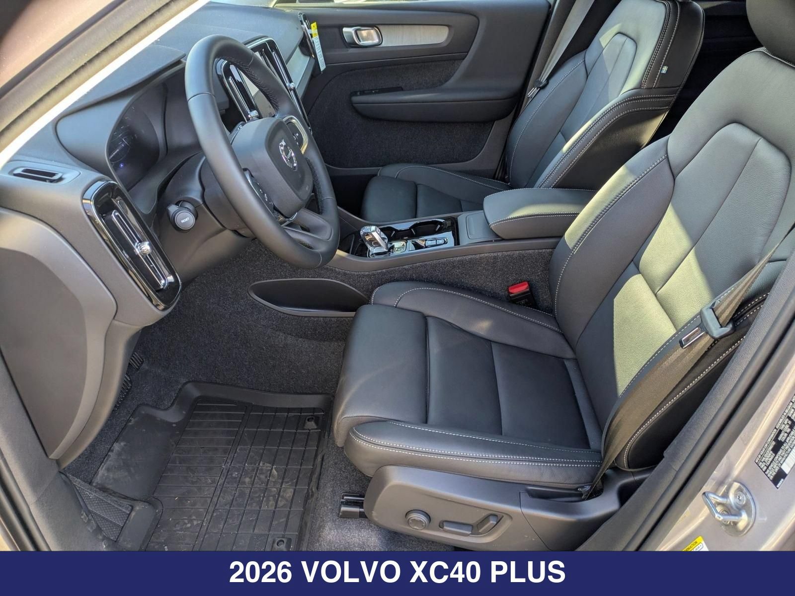 New 2026 Volvo XC40 B5 Plus w/ Protection Package Premier AWD/4WD image 27
