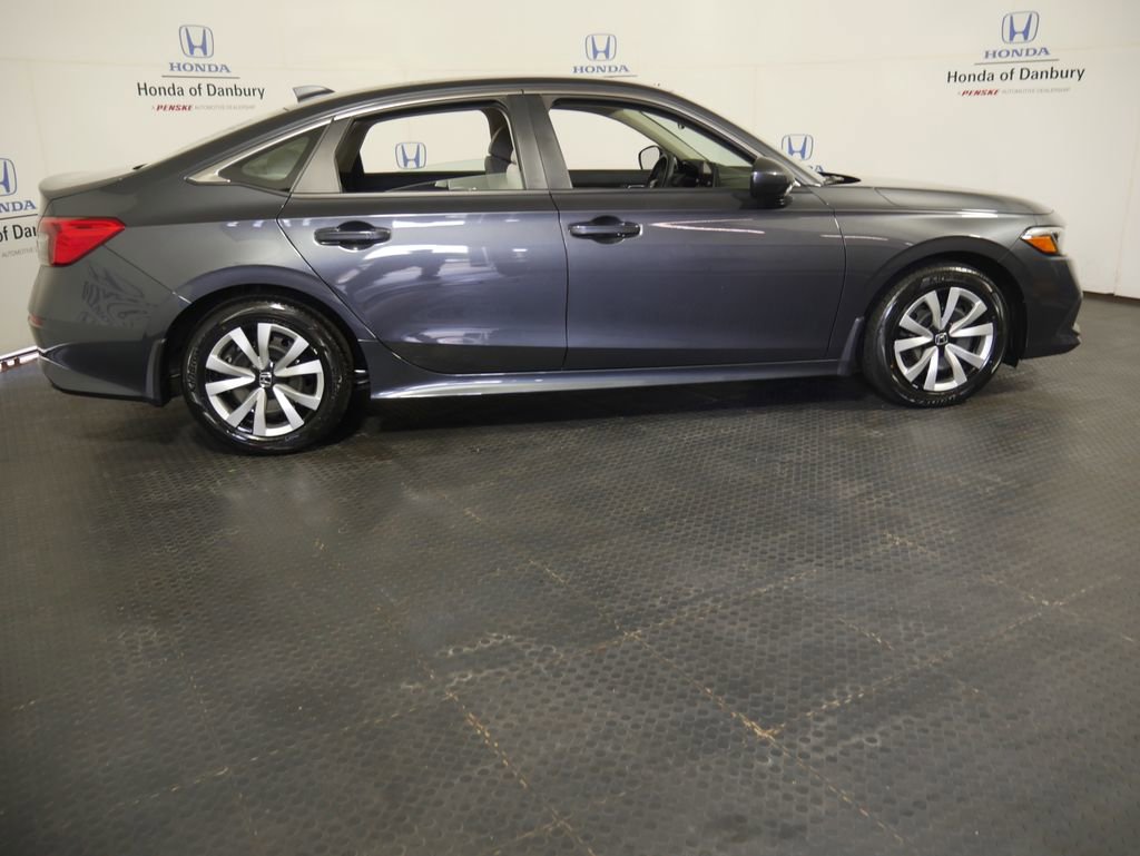 Used 2023 Honda Civic LX image 3
