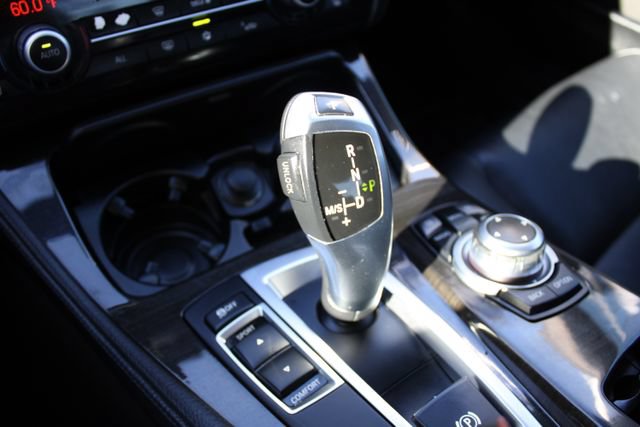 Used 2012 BMW 528i xDrive Sedan AWD/4WD image 23