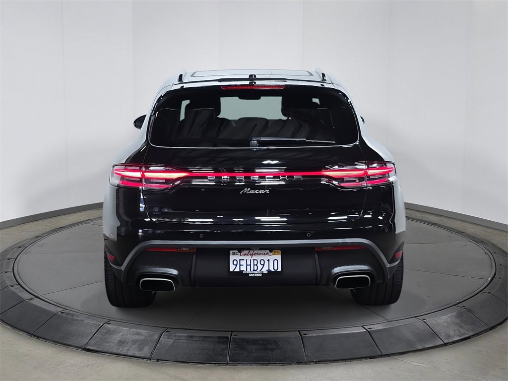 Used 2023 Porsche Macan image 6