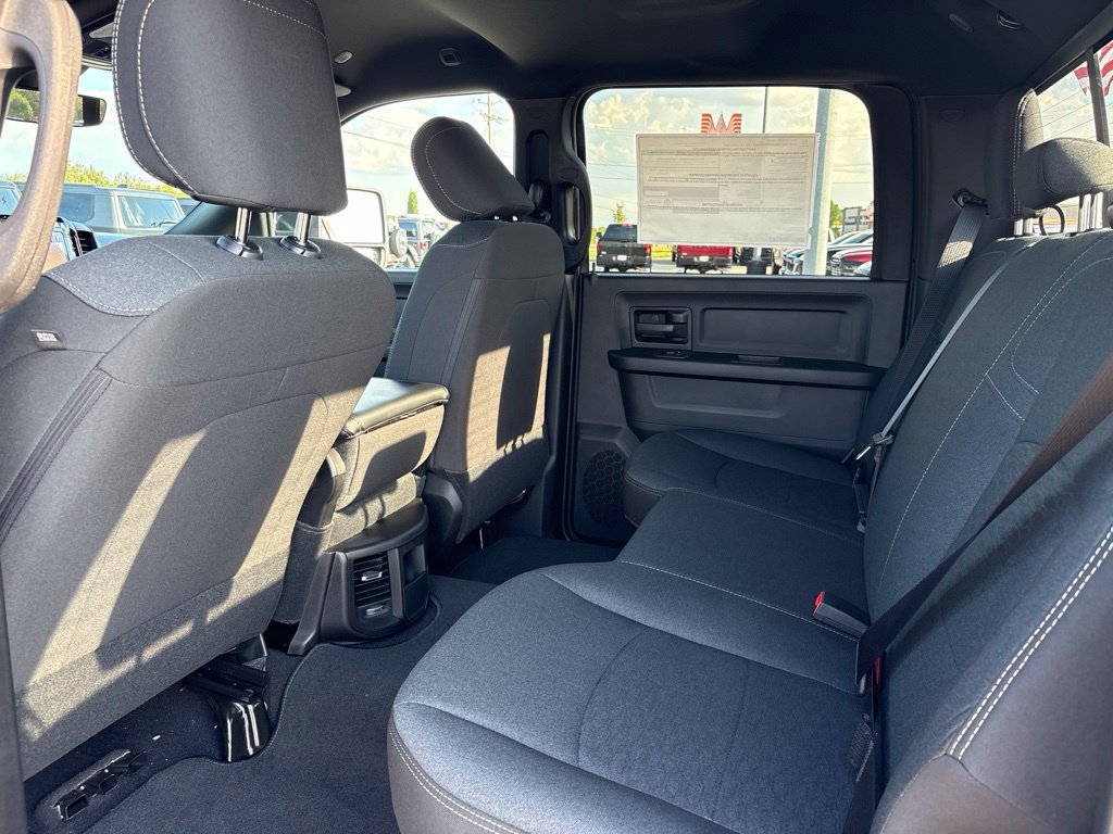 New 2027 RAM 3500 Tradesman AWD/4WD image 28