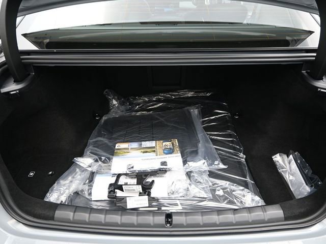 New 2026 BMW 740i xDrive image 18