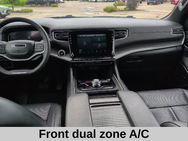 Used 2024 Jeep Wagoneer Series II w/ Flexible Seating Group image 4