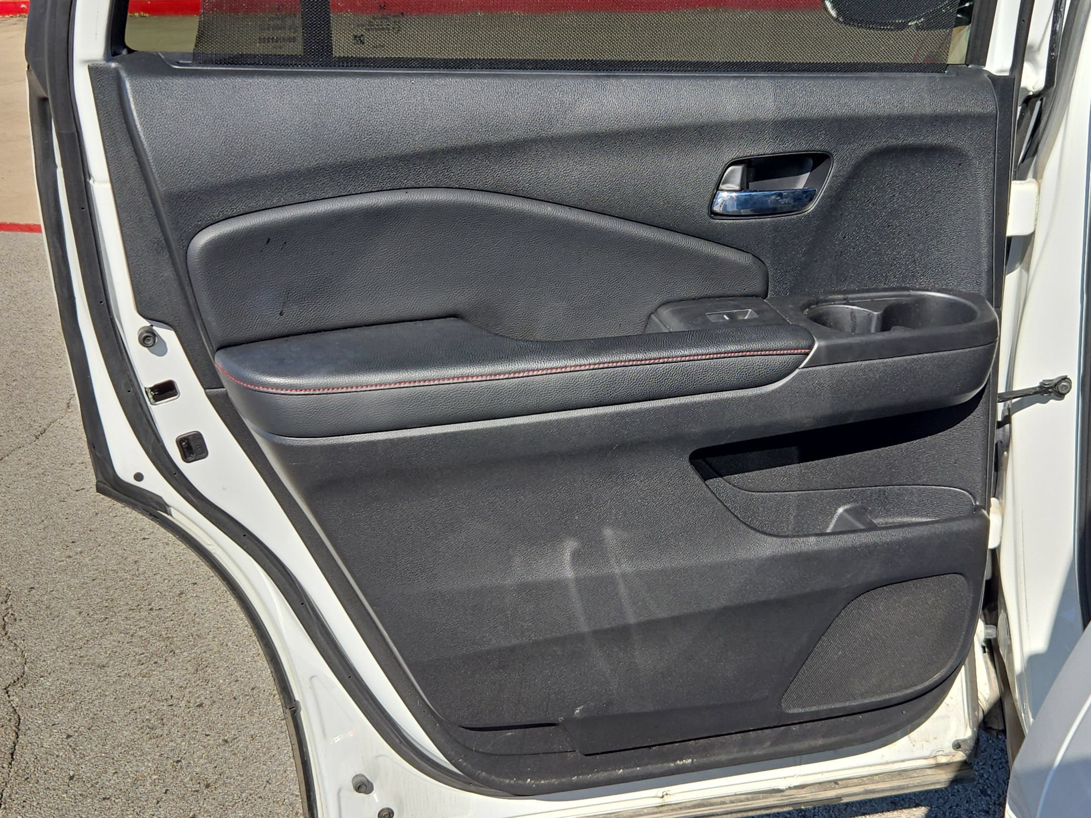 Used 2021 Honda Pilot Black Edition image 15