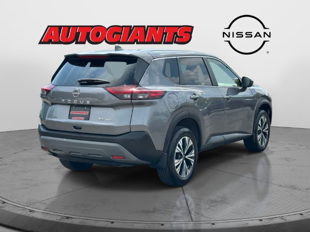 Used 2023 Nissan Rogue SV AWD/4WD image 4