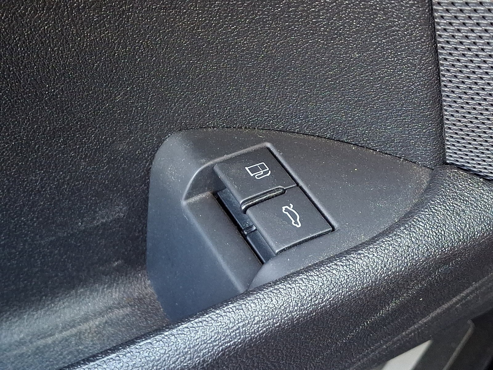 Used 2013 Audi A3 2.0T Premium AWD/4WD image 23
