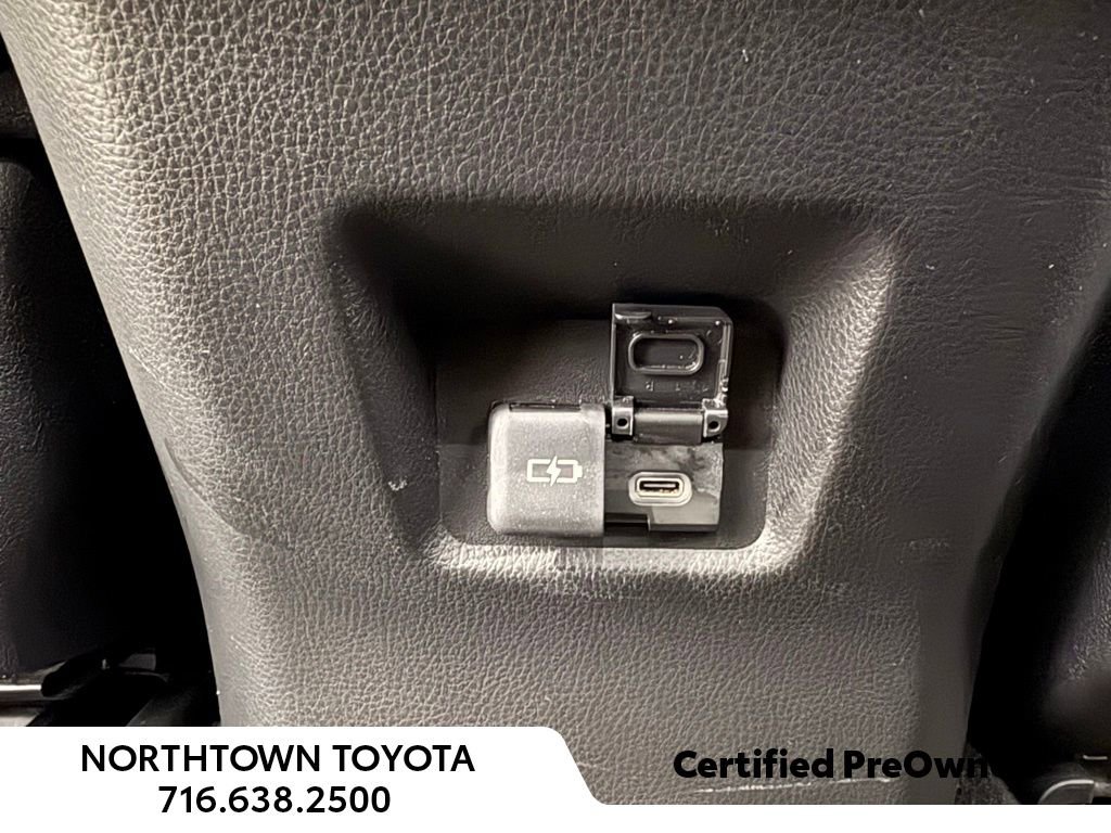 Used 2023 Toyota RAV4 XLE image 20