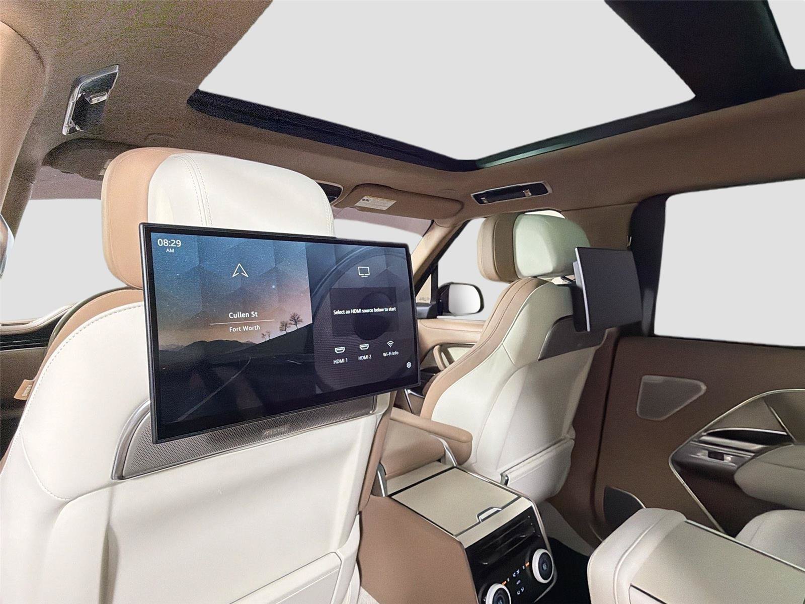 Certified 2023 Land Rover Range Rover SV AWD/4WD image 25