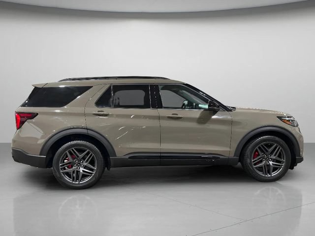 Used 2026 Ford Explorer ST w/ Sun And Sound Package AWD/4WD image 2