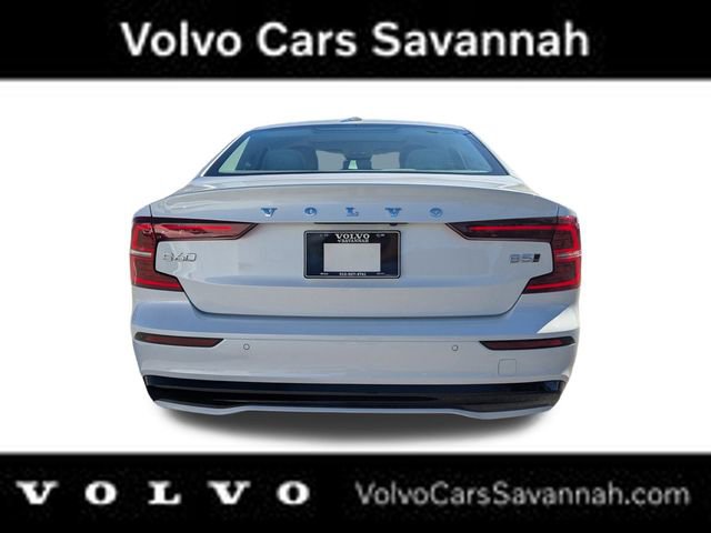 Certified 2025 Volvo S60 B5 Core image 6