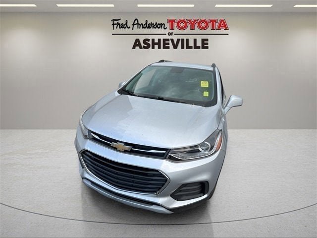 Used 2020 Chevrolet Trax LT w/ LT Convenience Package