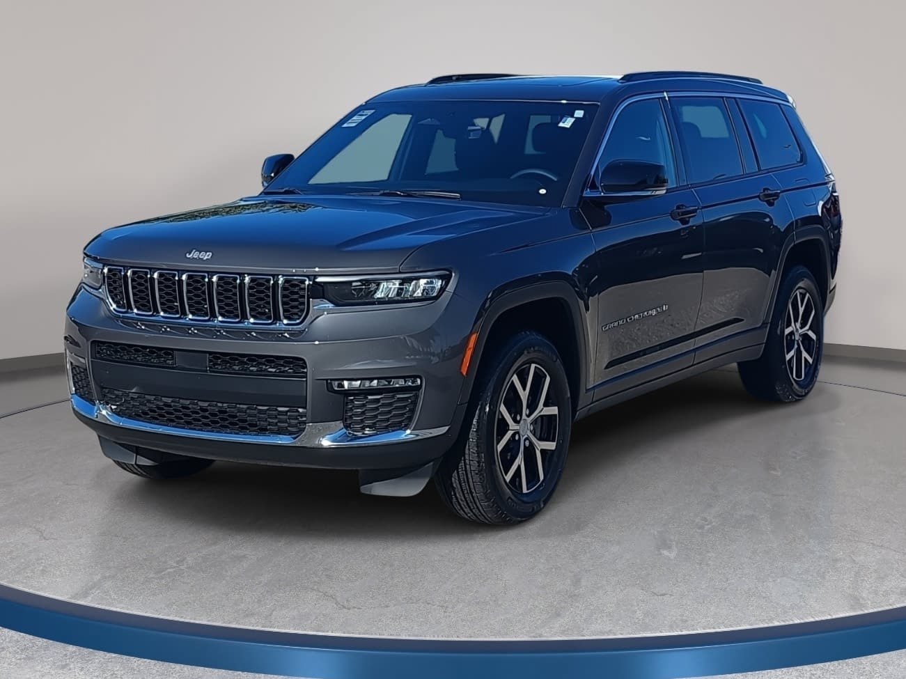 Used 2025 Jeep Grand Cherokee L Limited AWD/4WD image 1