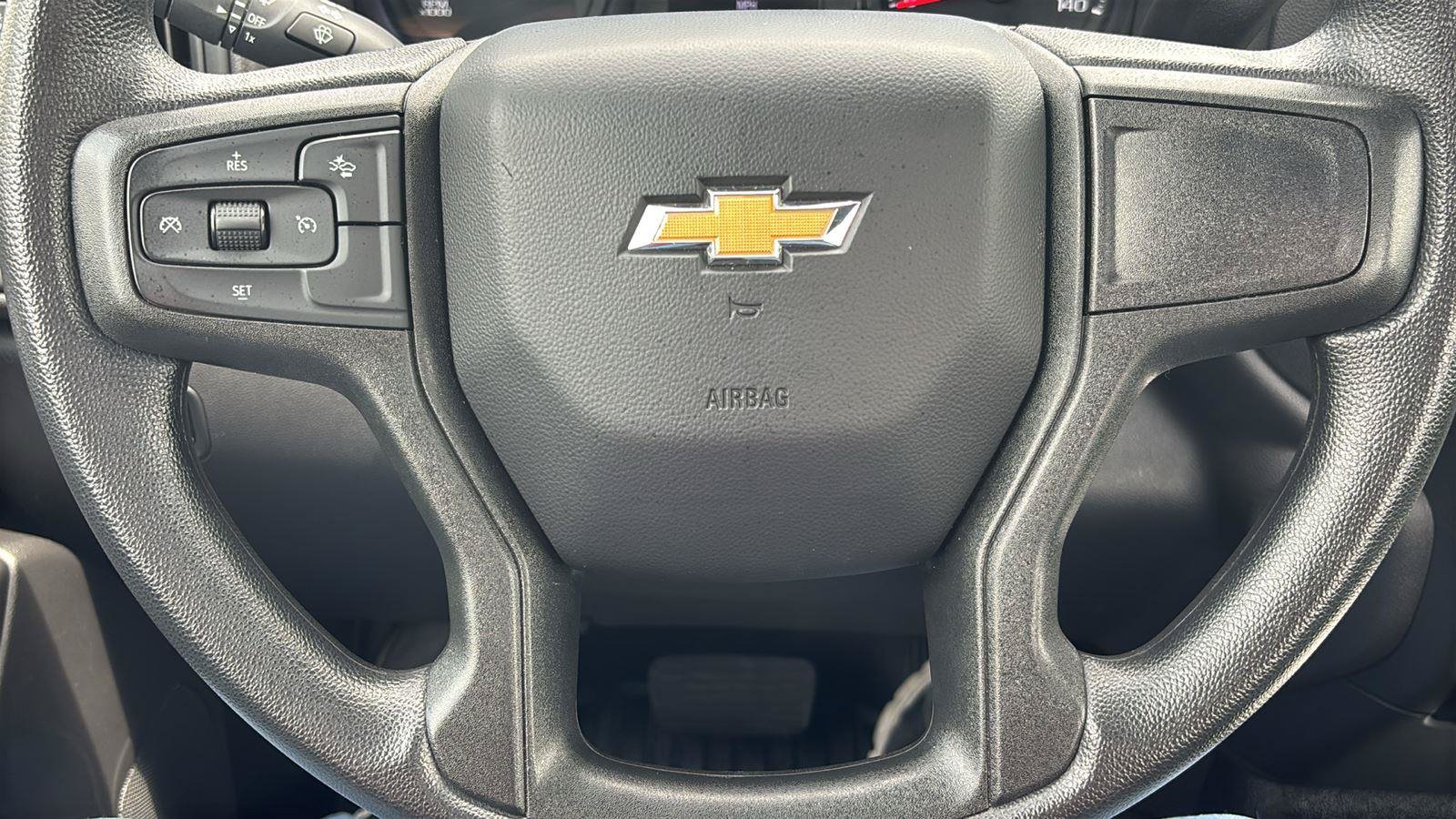 Certified 2025 Chevrolet Silverado 1500 W/T RWD image 19