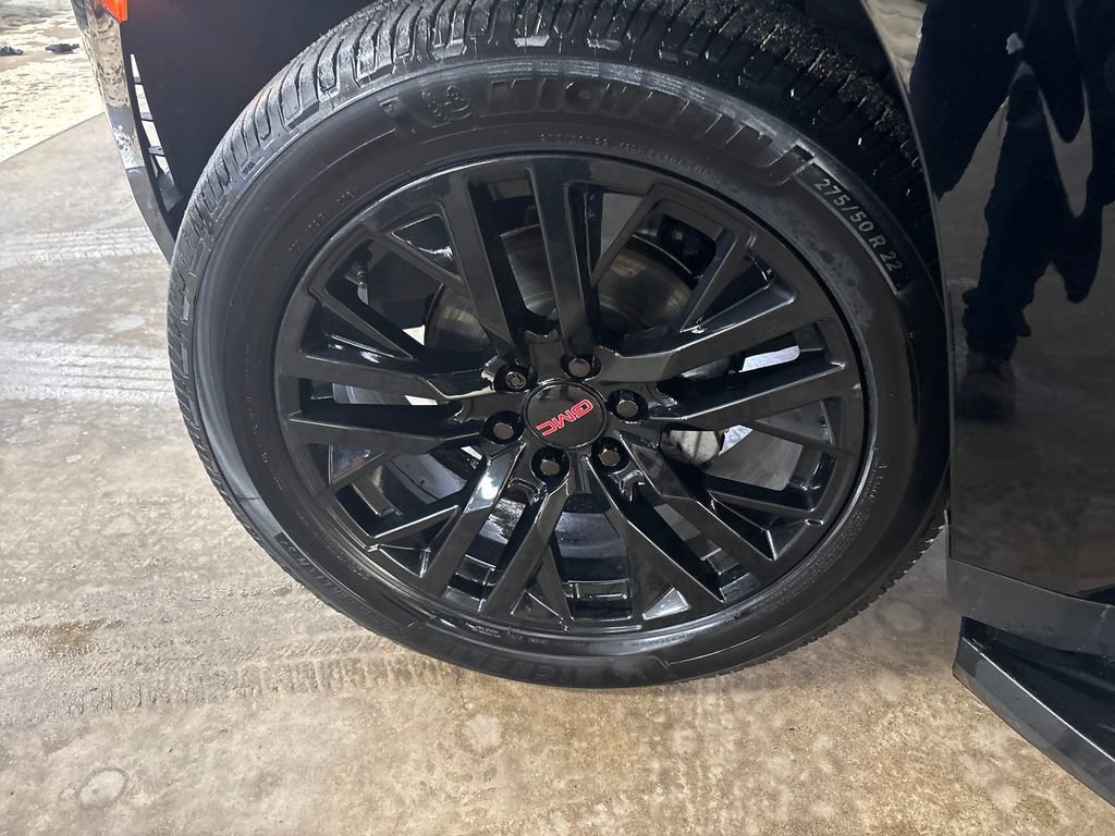 Certified 2023 GMC Yukon XL SLT AWD/4WD image 11