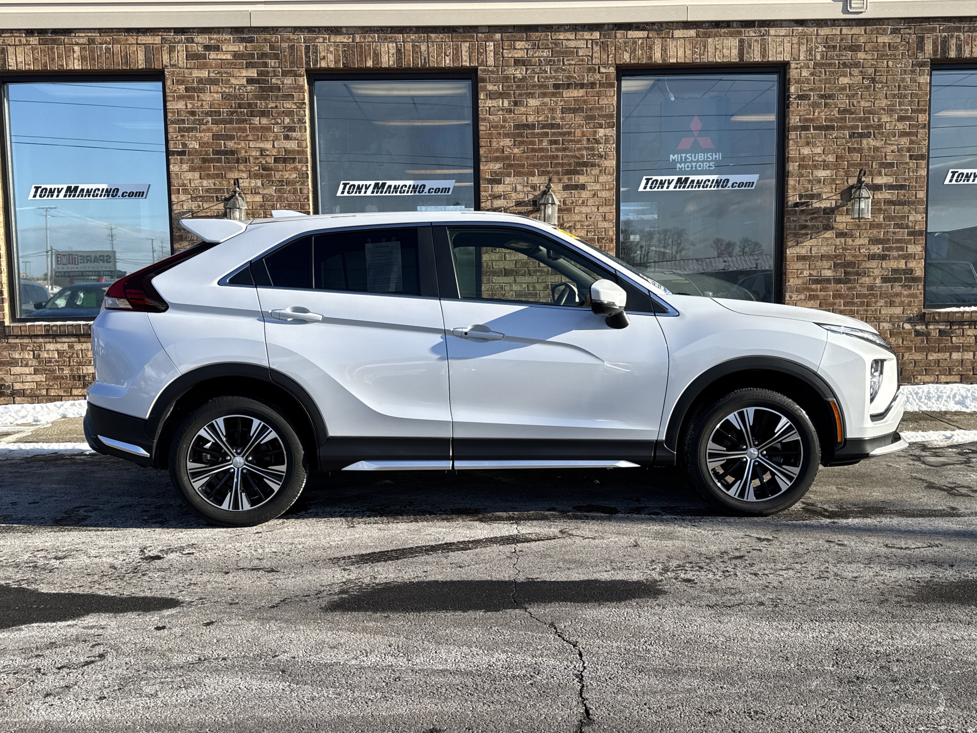 Used 2022 Mitsubishi Eclipse Cross AWD image 6