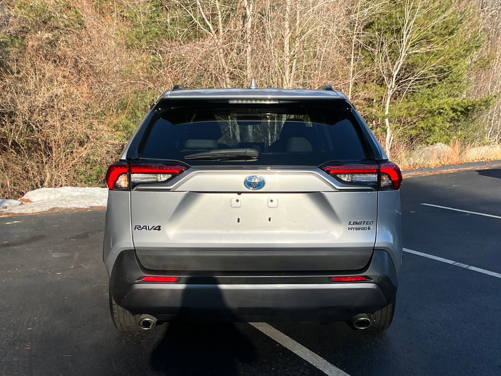 Used 2021 Toyota RAV4 Limited image 4