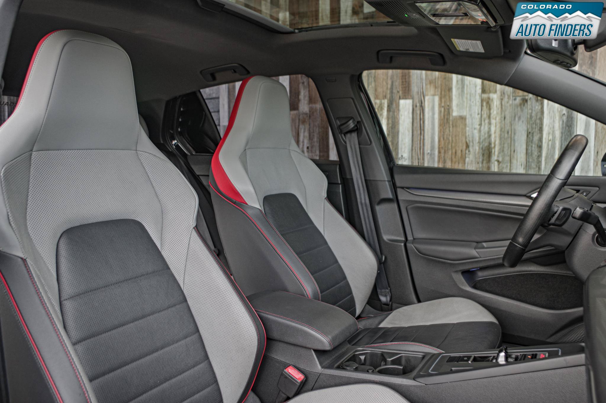 Used 2022 Volkswagen GTI SE w/ SE Leather Package FWD image 21