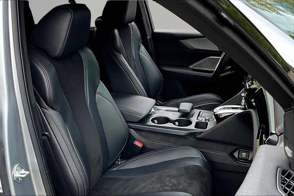 Used 2024 Acura MDX A-Spec image 23