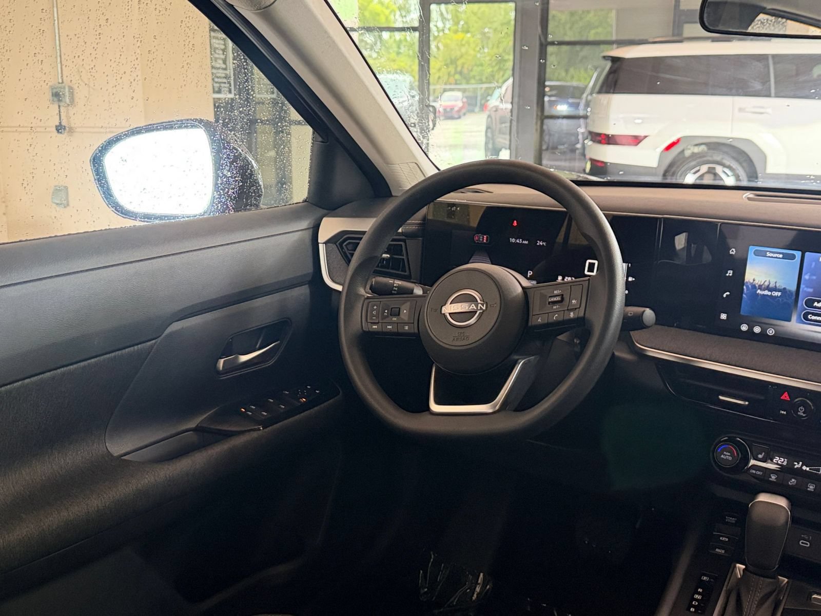 Used 2026 Nissan Kicks SV w/ Cold Weather Package AWD/4WD image 29