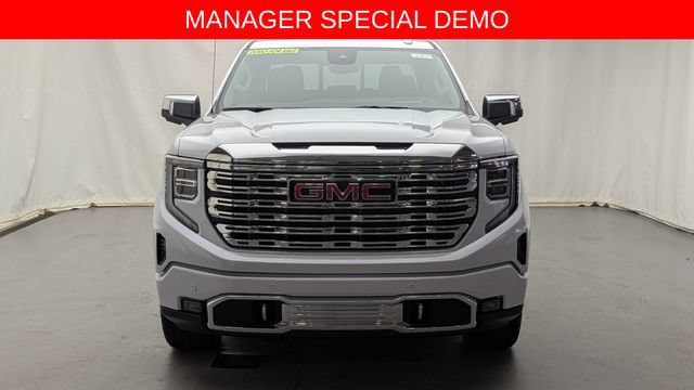 Used 2026 GMC Sierra 1500 Denali w/ Denali Reserve Package AWD/4WD image 6