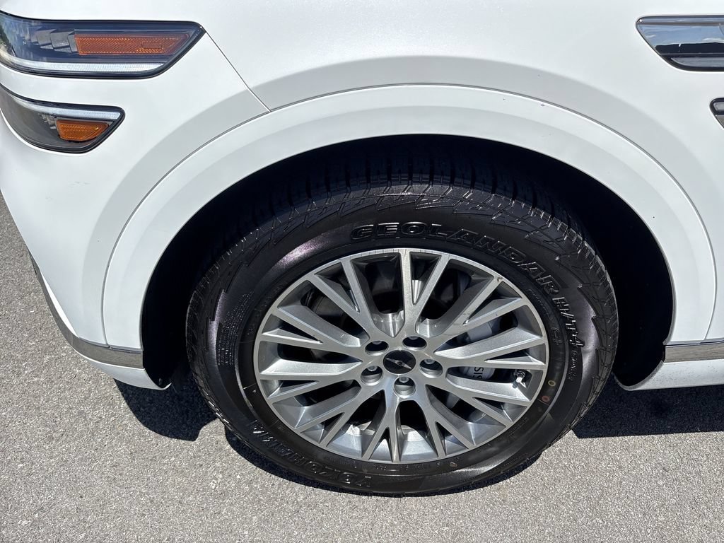Used 2025 Genesis GV80 2.5T Standard AWD/4WD image 16