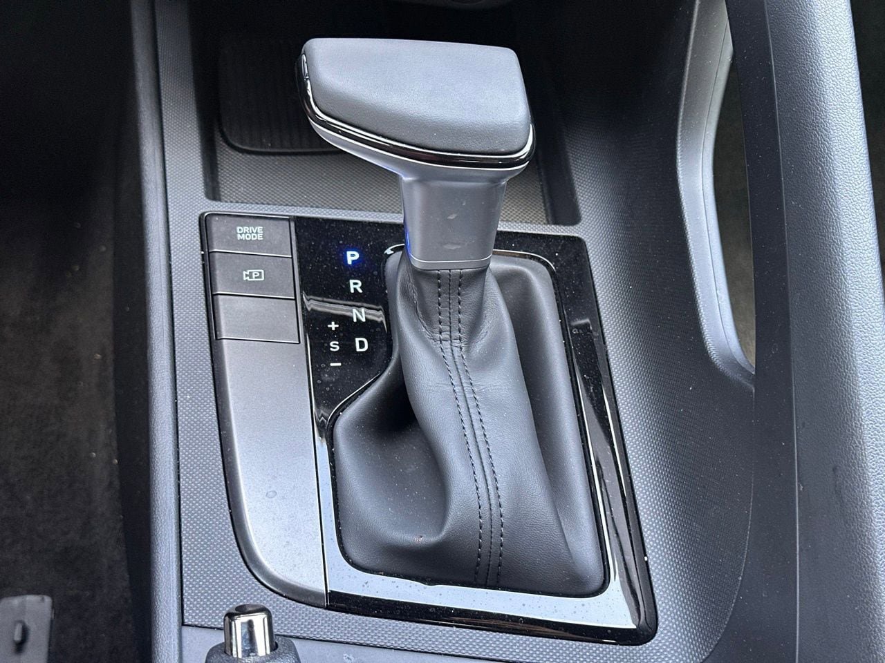 Certified 2026 Hyundai Elantra Sport FWD image 35