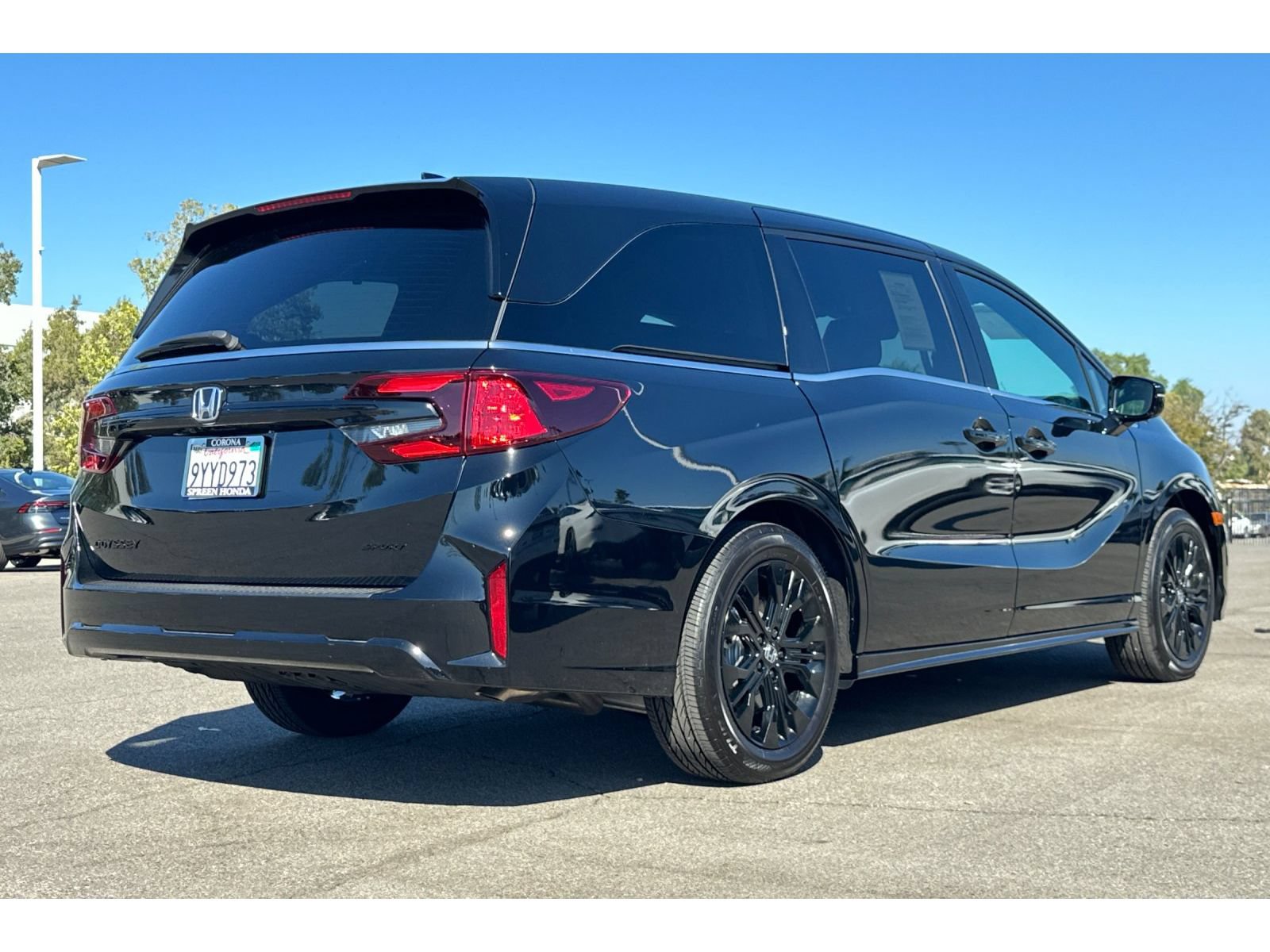 Used 2026 Honda Odyssey Sport-L image 6