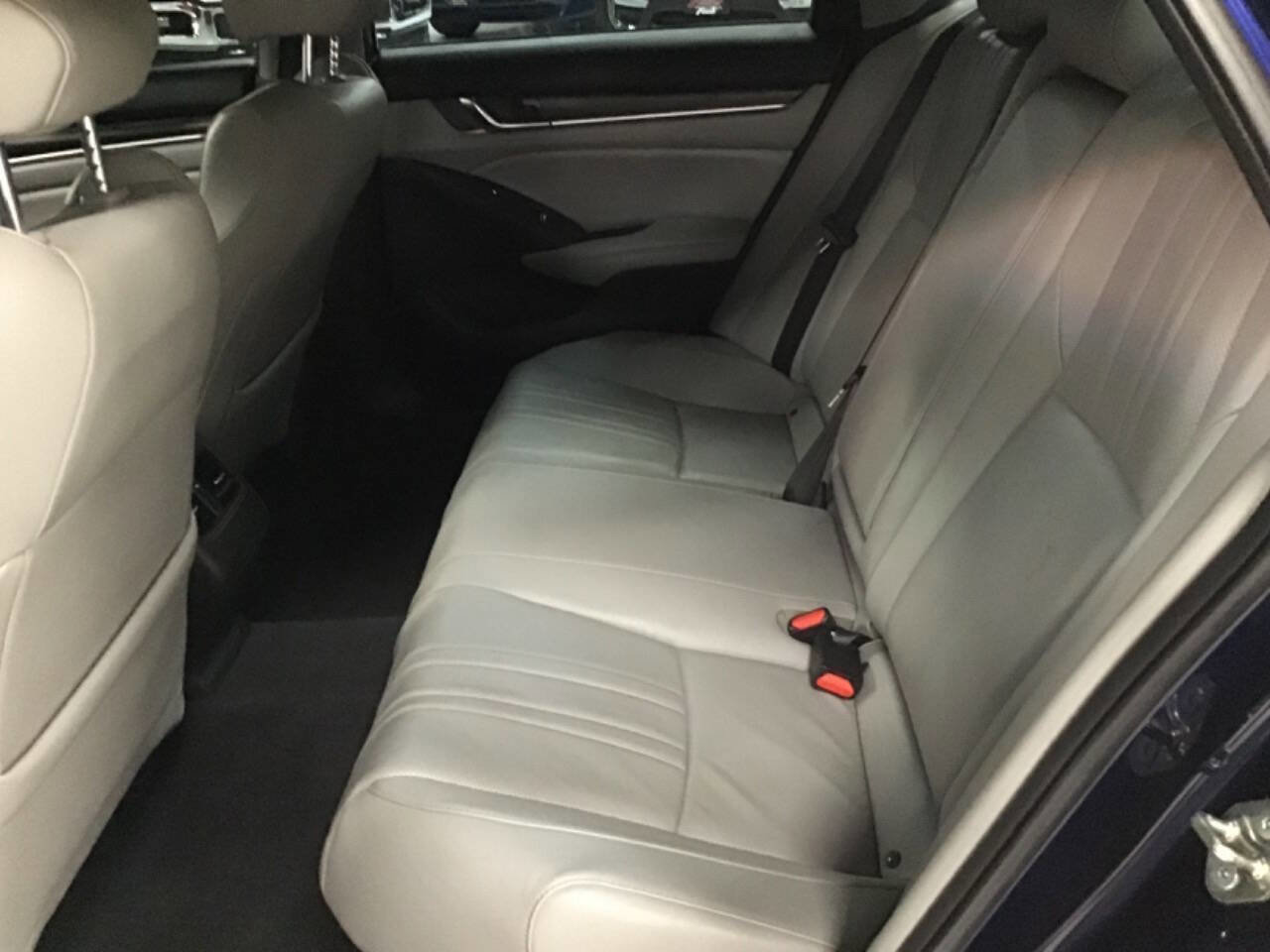 Used 2020 Honda Accord Touring image 21