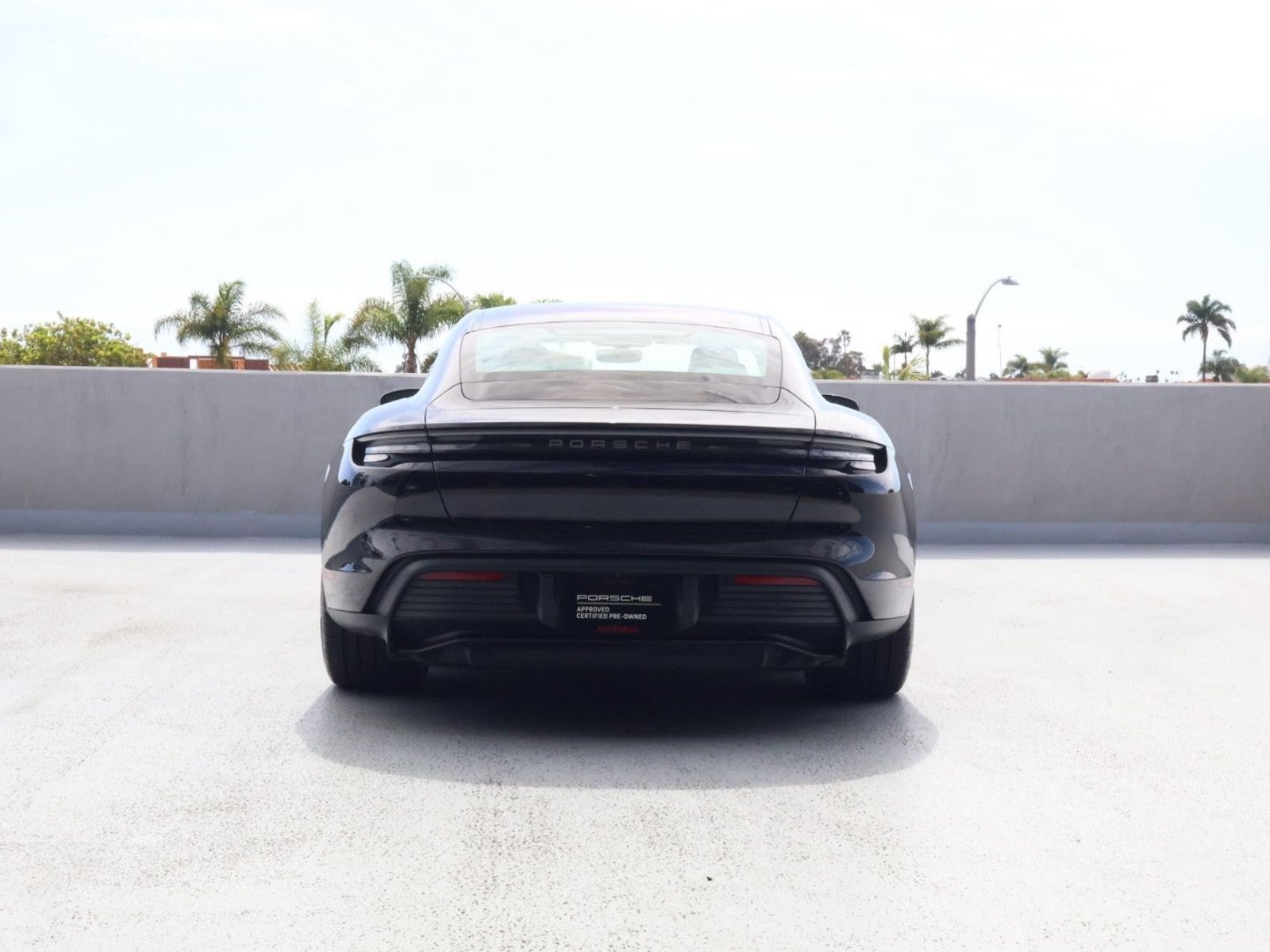 Certified 2025 Porsche Taycan w/ Premium Package RWD image 10