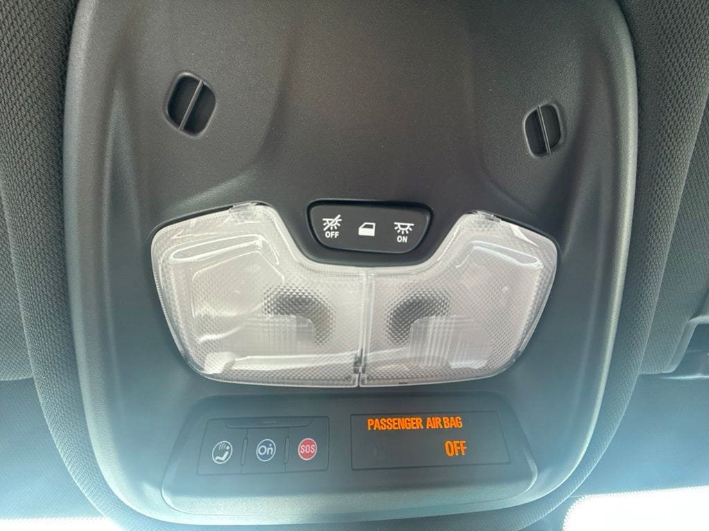 Used 2026 Chevrolet TrailBlazer RS w/ Convenience Package FWD image 26