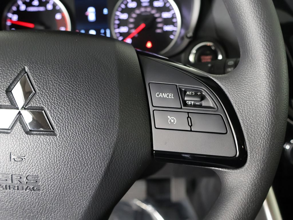 New 2026 Mitsubishi Eclipse Cross LE AWD/4WD image 36
