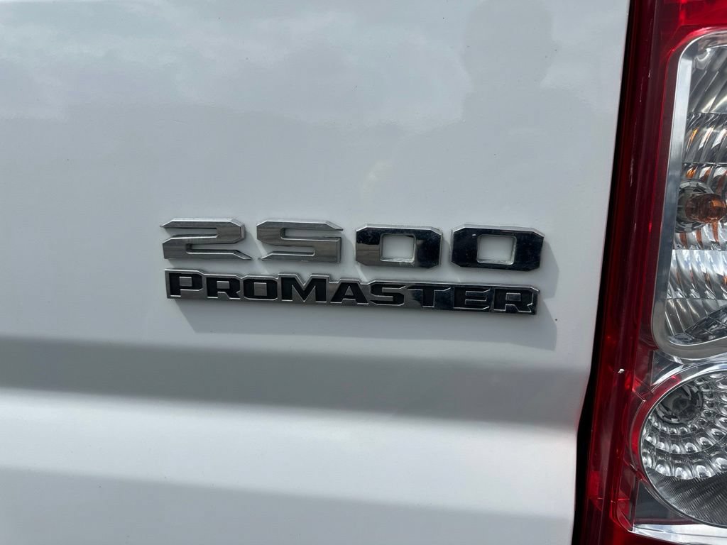 Used 2023 RAM ProMaster 2500 FWD image 9