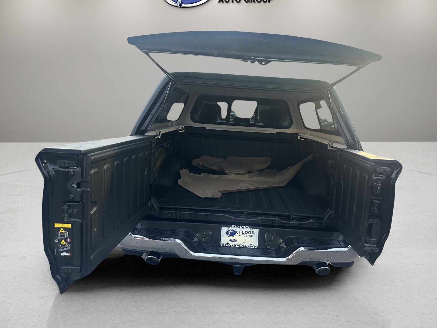 Used 2025 RAM 1500 Limited image 6