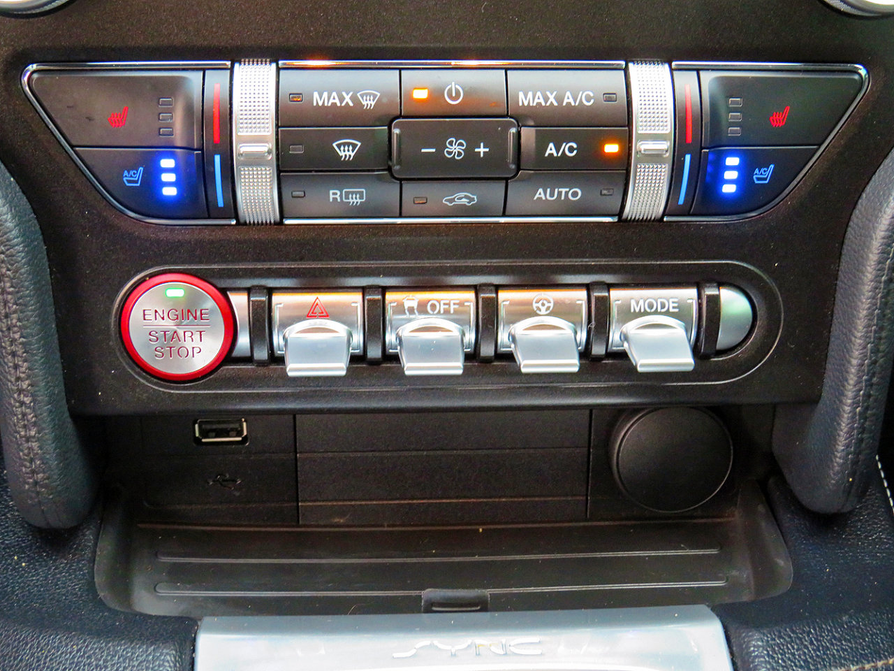 Used 2021 Ford Mustang GT Premium w/ Equipment Group 401A image 26