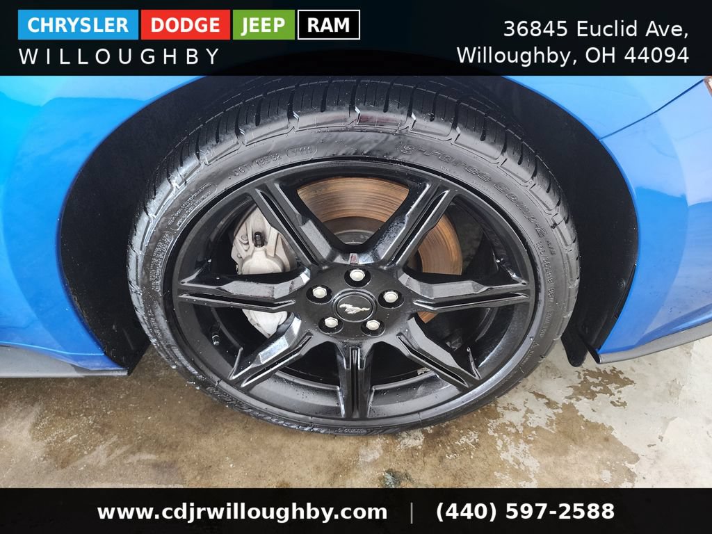 Used 2019 Ford Mustang GT w/ Black Accent Package RWD image 36