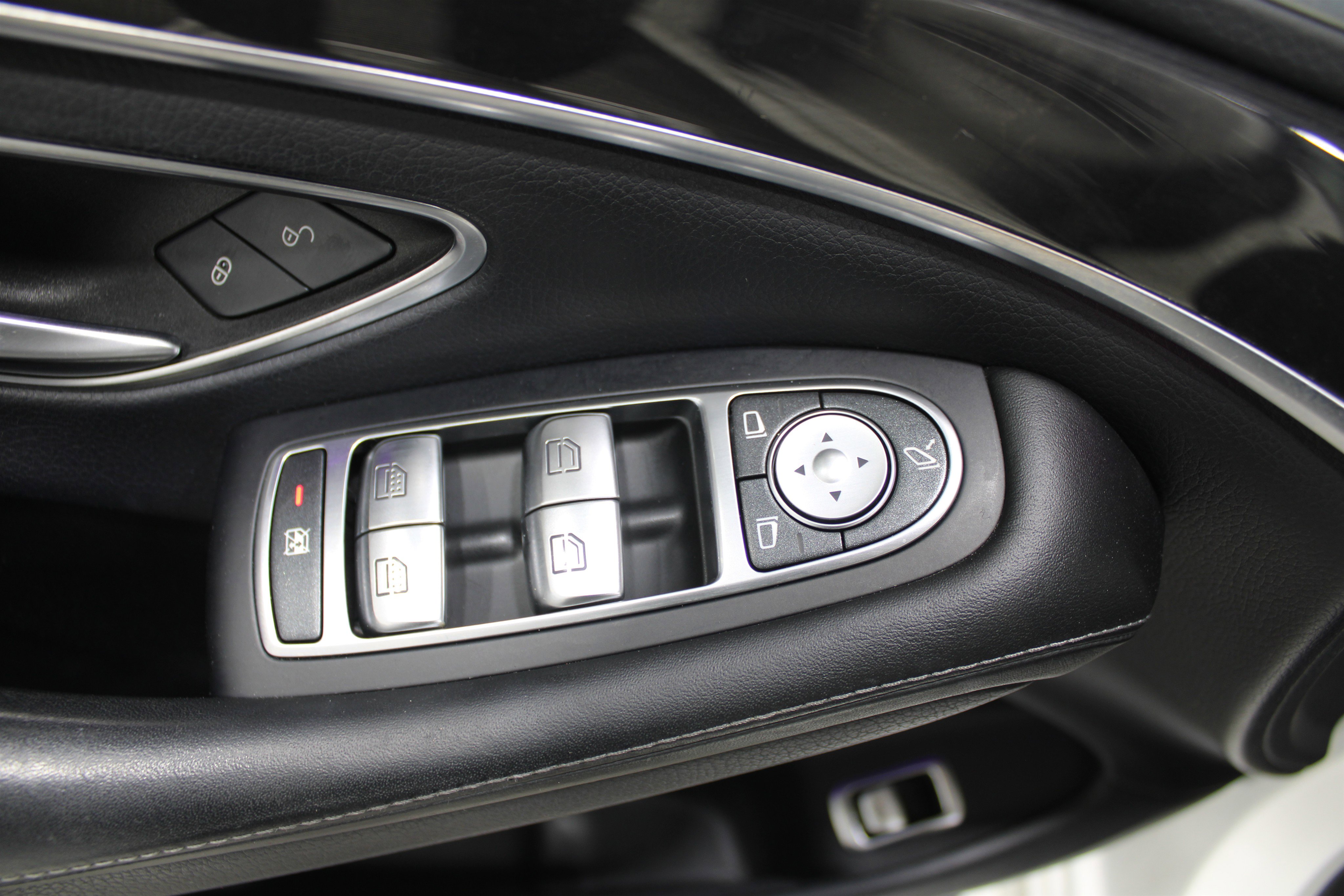 Used 2020 Mercedes-Benz S 560 S 560 image 6