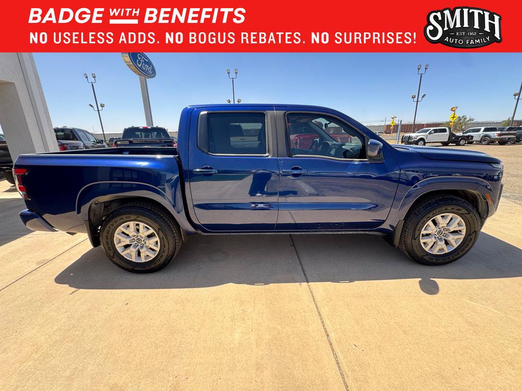 Used 2022 Nissan Frontier SV w/ Technology Package RWD image 18