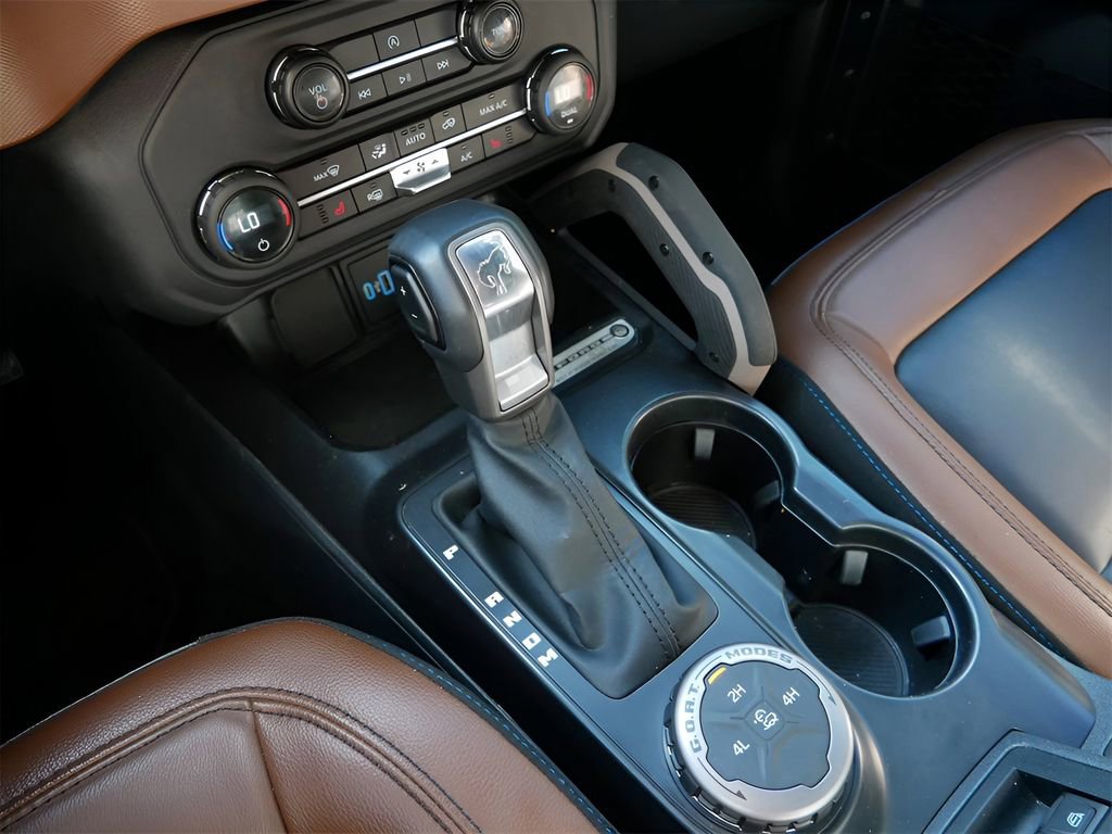Used 2024 Ford Bronco Outer Banks image 23