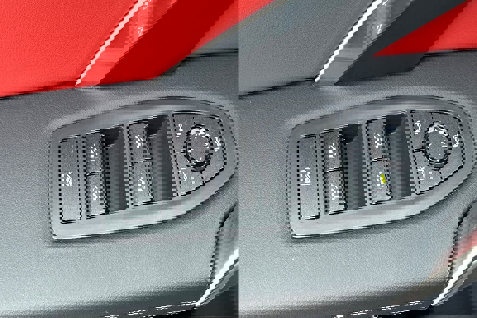 Used 2025 BMW X1 xDrive28i w/ M Sport Package image 13