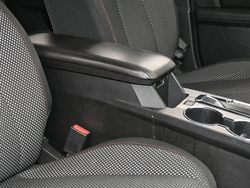 Used 2017 GMC Terrain SLE w/ Convenience Package image 38