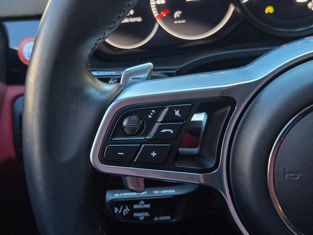 Used 2021 Porsche Cayenne S w/ Premium Package Plus image 32