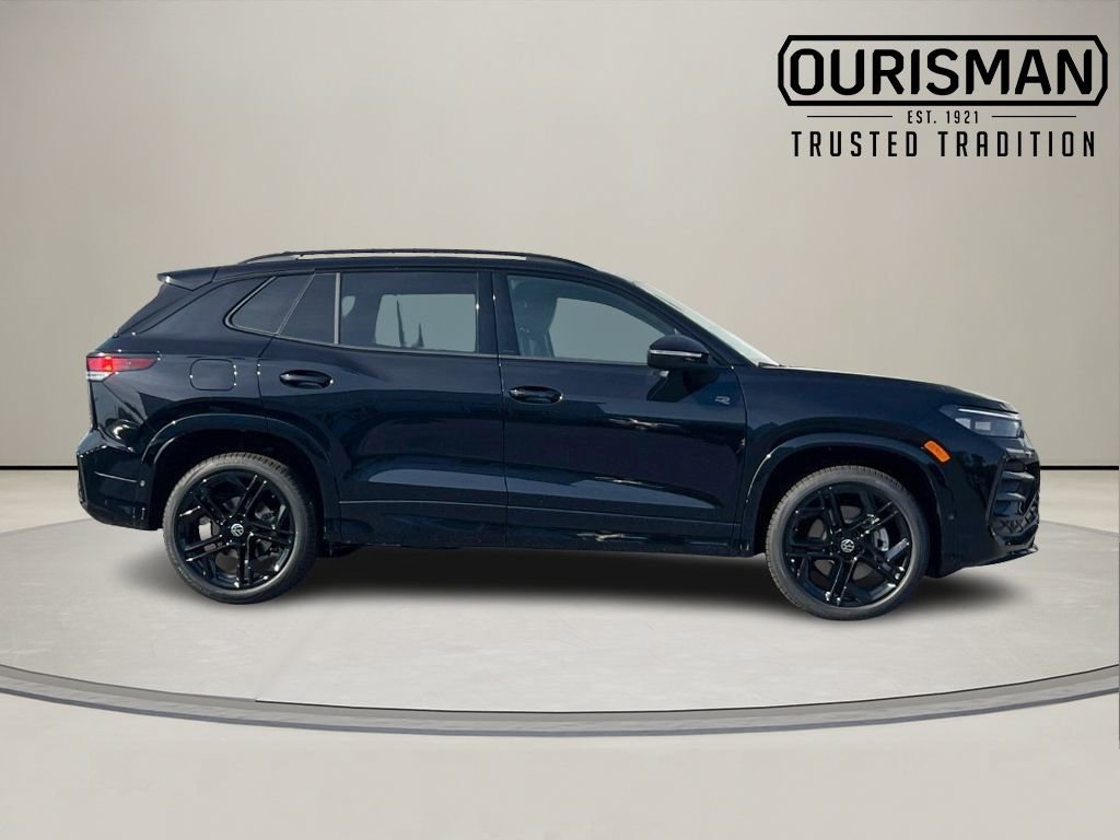 New 2026 Volkswagen Tiguan SE R-Line video 3