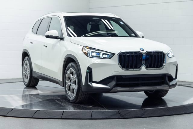 Certified 2023 BMW X1 xDrive28i w/ Convenience Package AWD/4WD image 4