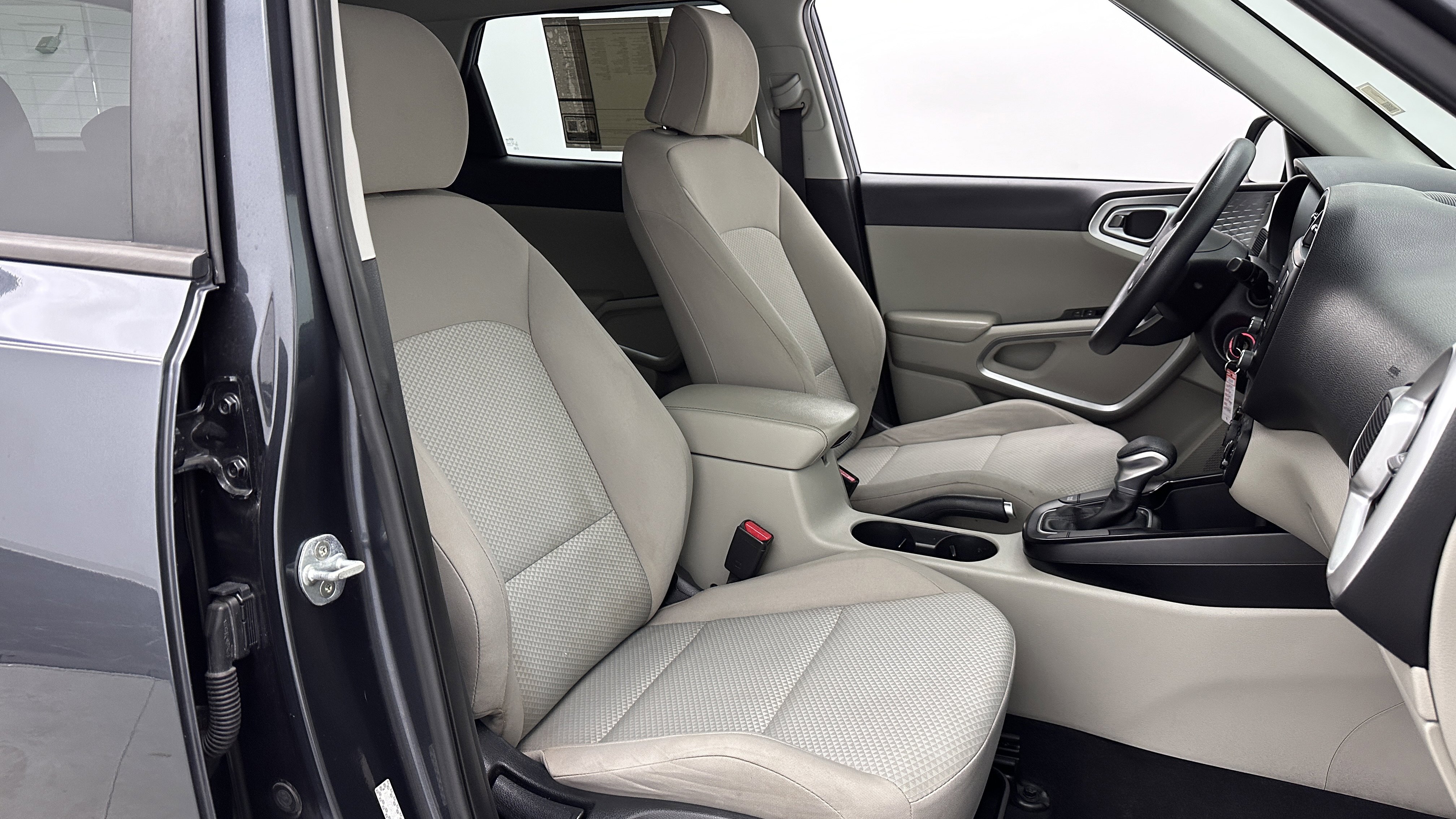 Used 2020 Kia Soul LX FWD image 33