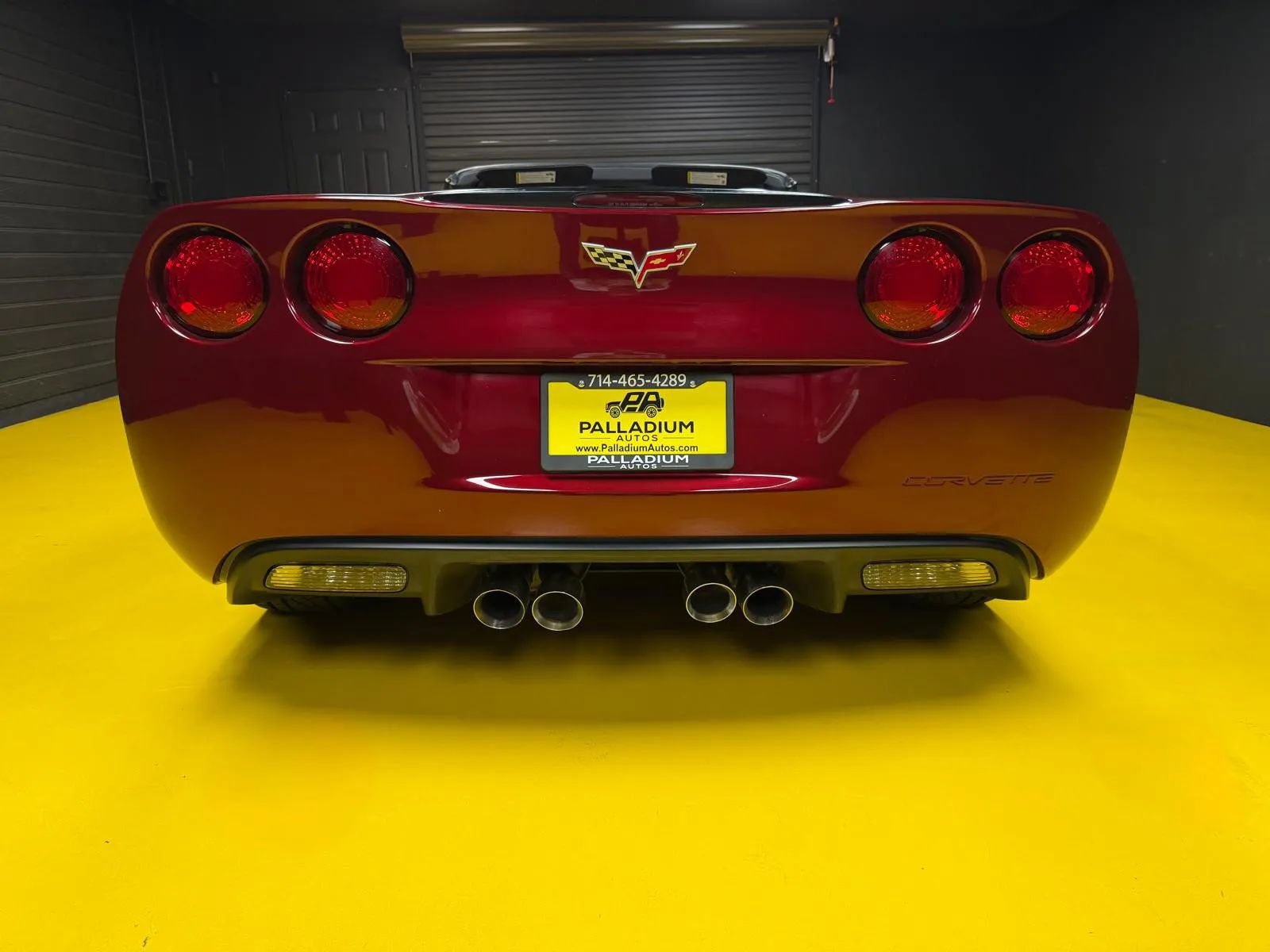 Used 2006 Chevrolet Corvette Coupe w/ Preferred Equipment Group RWD image 5
