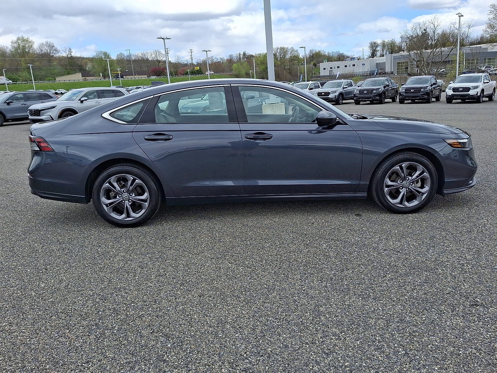 Used 2023 Honda Accord EX image 7